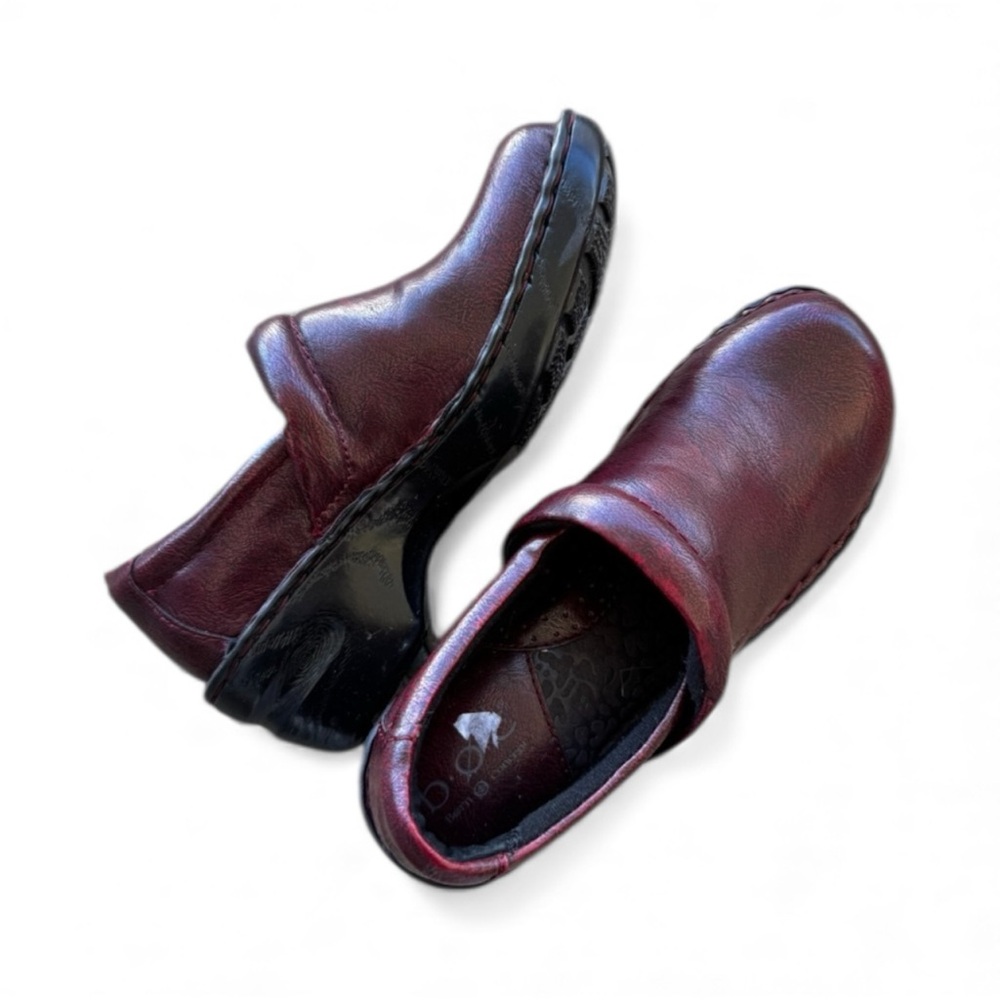 B.O.C. Born Concept Clogs Shoes Womens 6.5 Burgundy Faux Leather Slip On Comfort